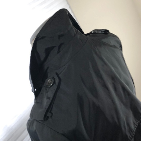 Banana Republic trench style rain jacket. XS - Picture 6 of 10